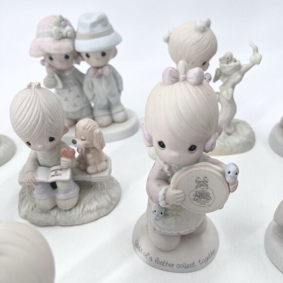 Huge Lot of 23 Vintage Precious Moments Figurines 1976 - 1998 - Picture 5 of 16